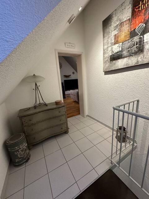 Zentrale Maisonette Mit Buero & Parkplatz Griesheim  Eksteriør bilde